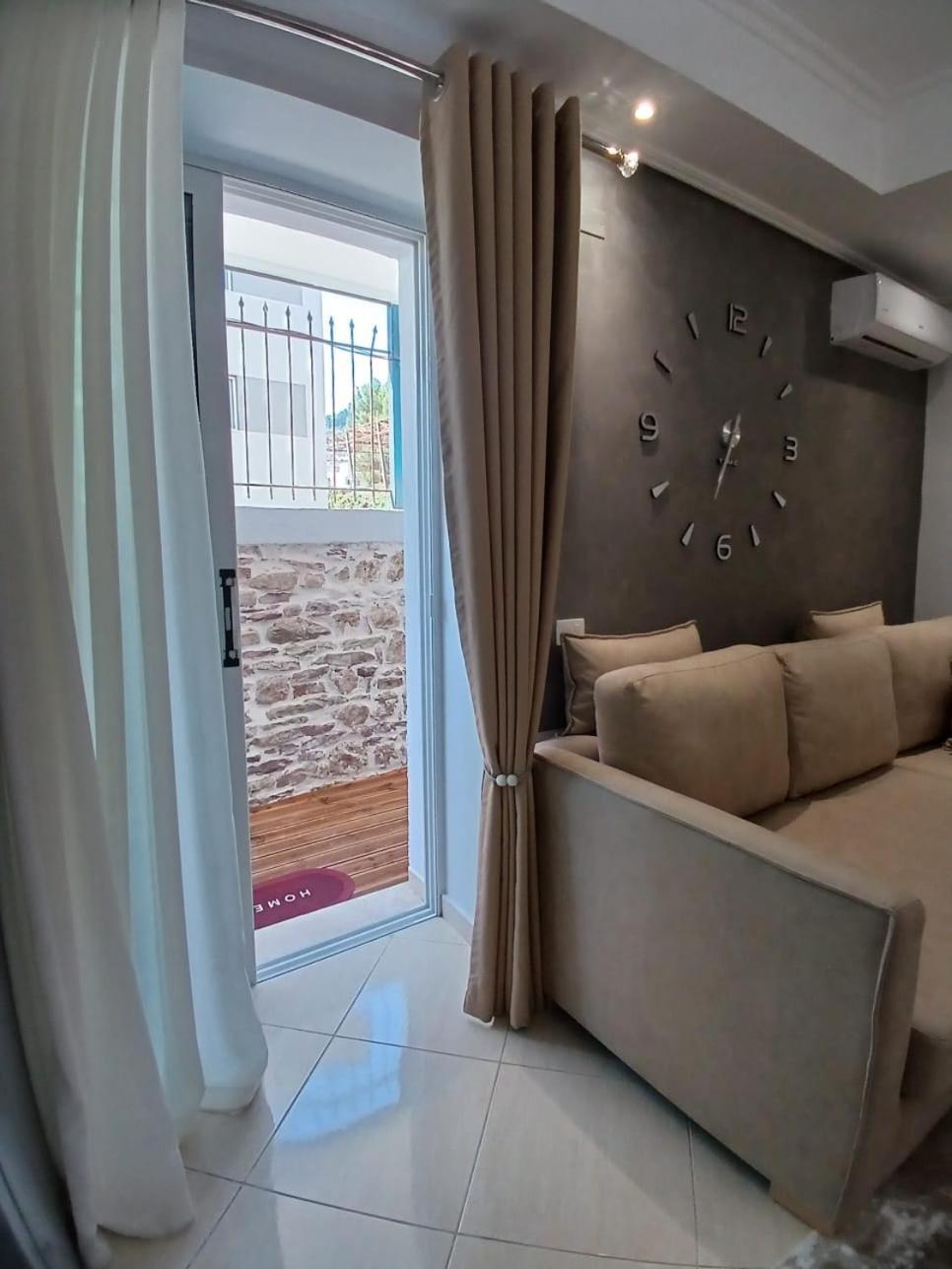 Mato Apartment Gjirokastër Extérieur photo